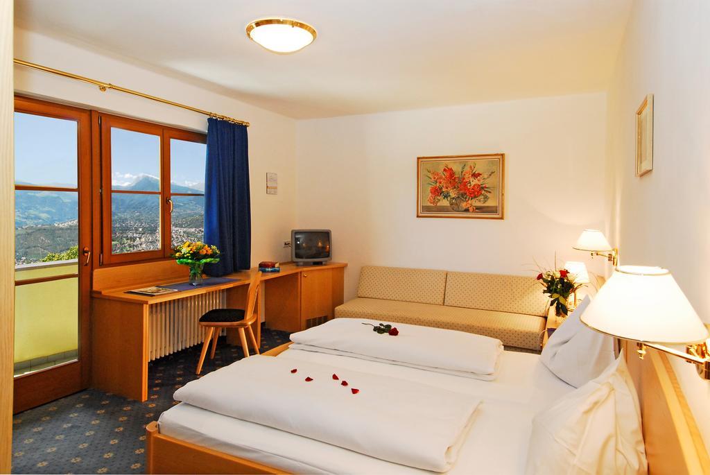 Hotel Gasthof Waldschenke マルレンゴ 部屋 写真